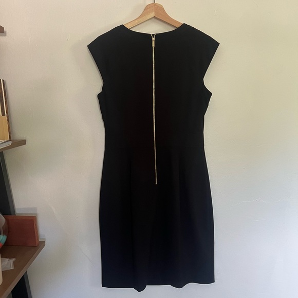 Calvin Klein Women's Black Shift Dress with Gold-Tone Hardware | NWT | Size 8 - Picture 9 of 14
